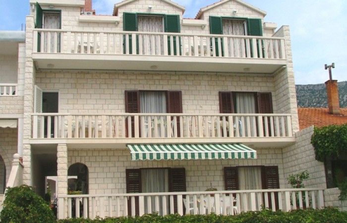 Apartments Jelavić