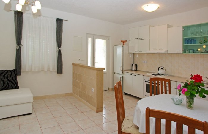 Apartmani Toni - Karavona: Toni 2 