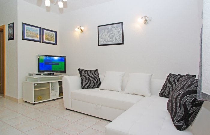 Apartmani Toni - Karavona: Toni 2 