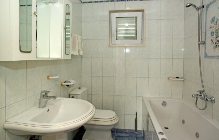 Apartamenti Toni - Karavona: A6 