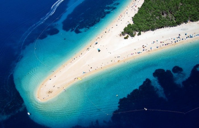 The Ultimate Guide to Zlatni Rat Beach Croatia